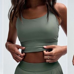 Lululemon Athletica Energy Longline Bra in Eucalyptus size 6